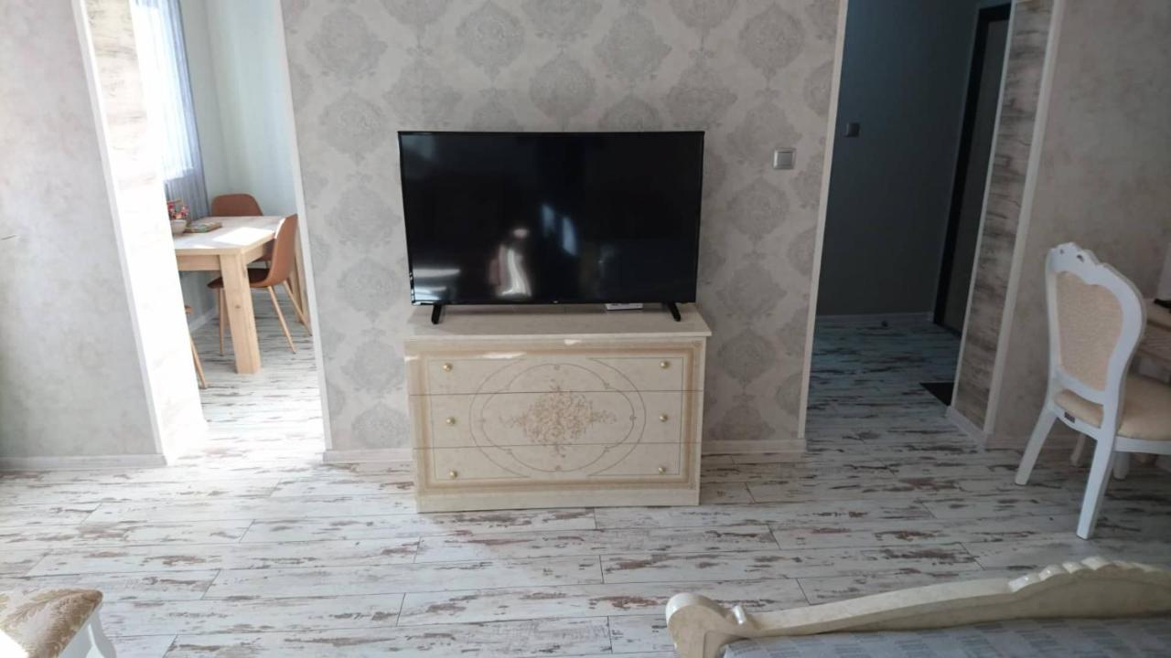 Апартамент Барок Lovetj Eksteriør billede